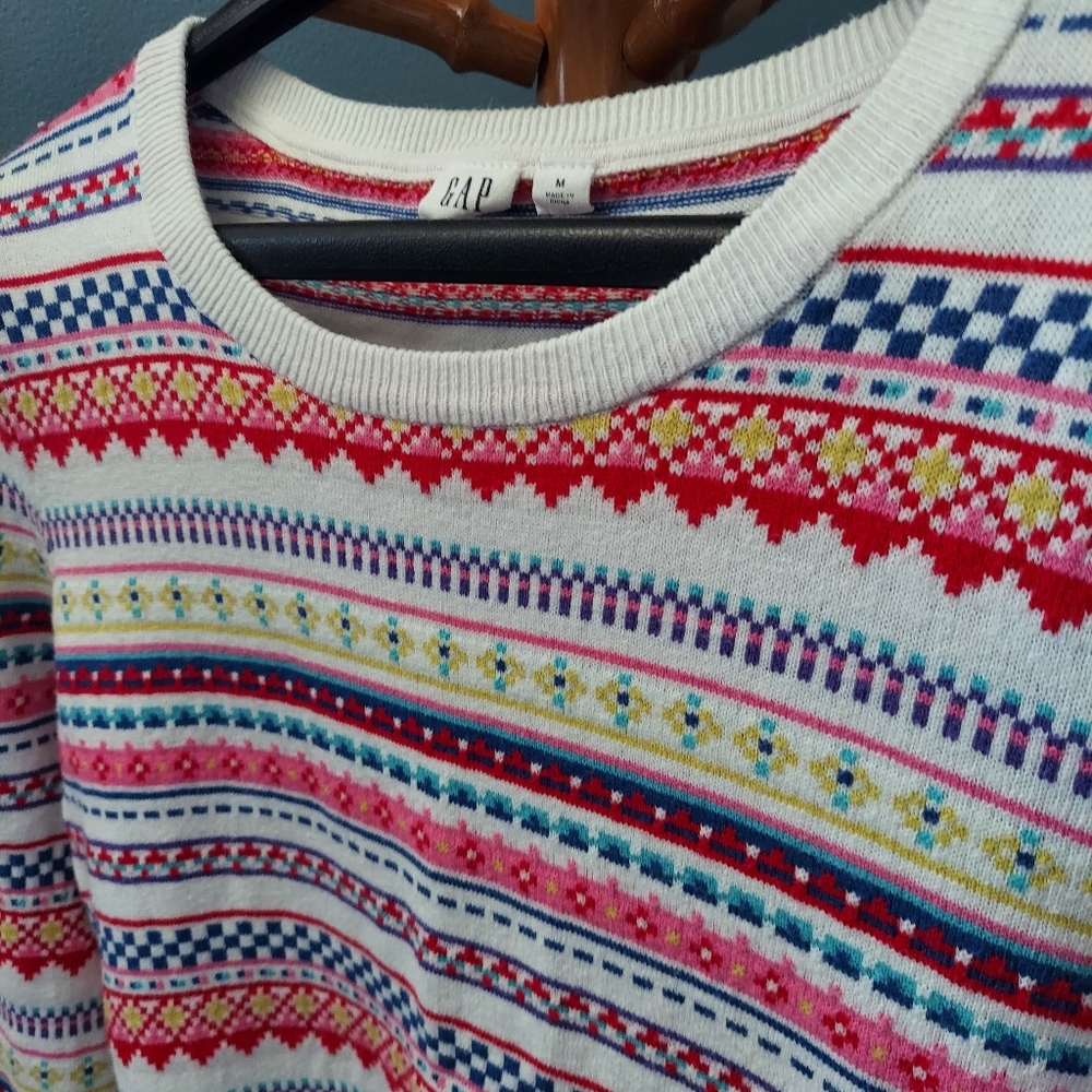 Gap Sweater